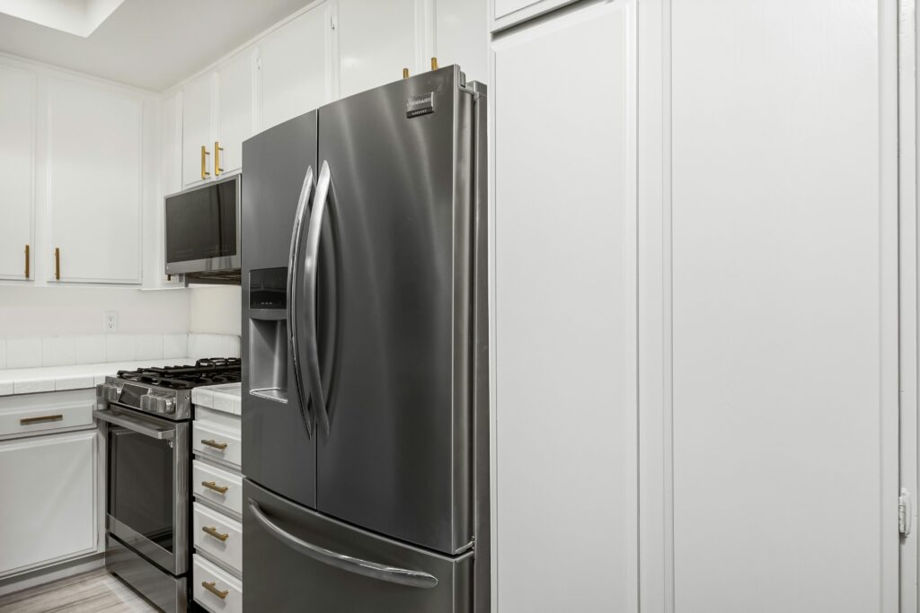 Stainless steel refridgerator repair